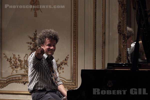 JACKY TERRASSON - 2017-05-17 - PARIS - Mona Bismarck American Center - 